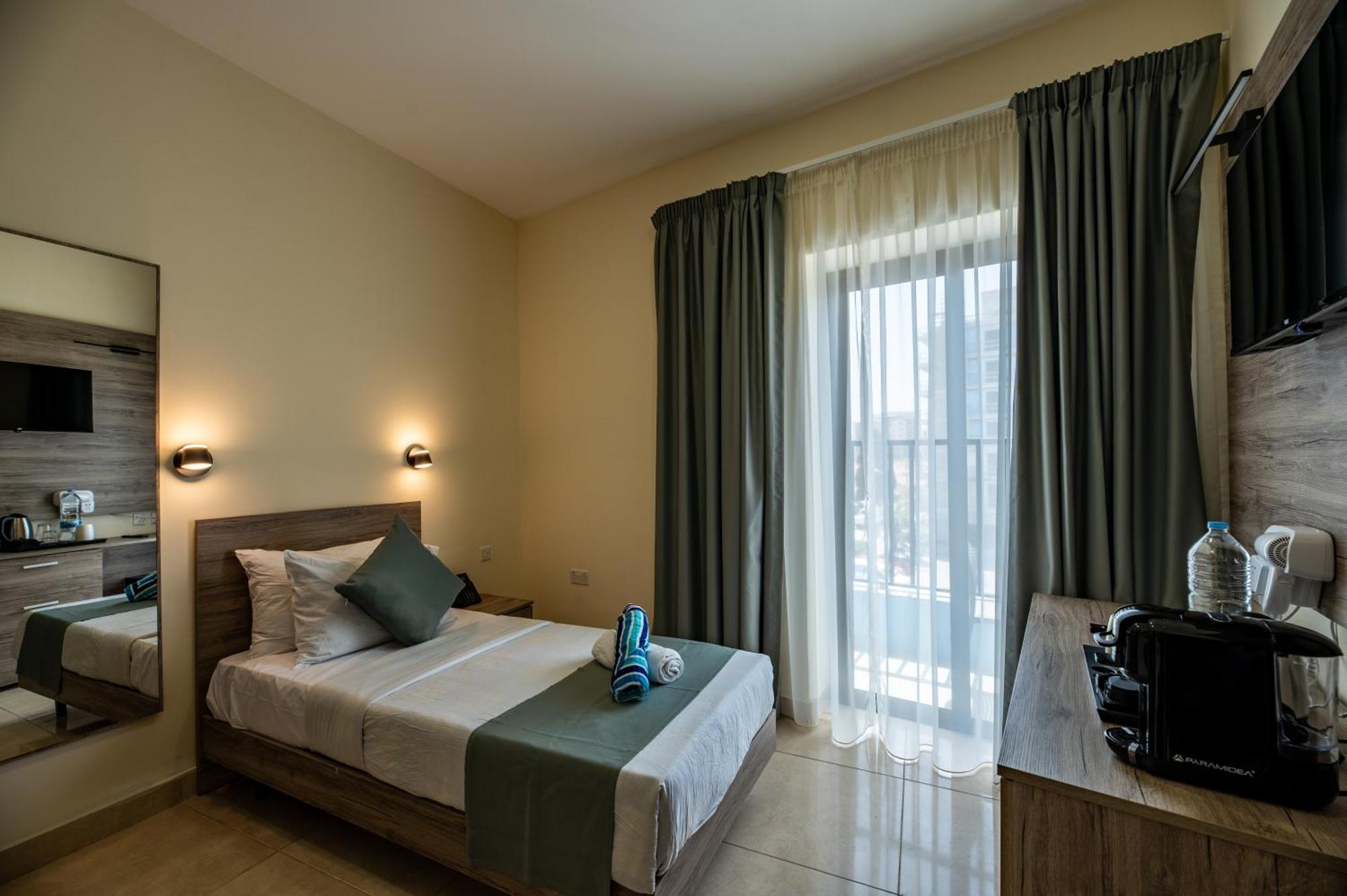 Hotell Euroclub 3*